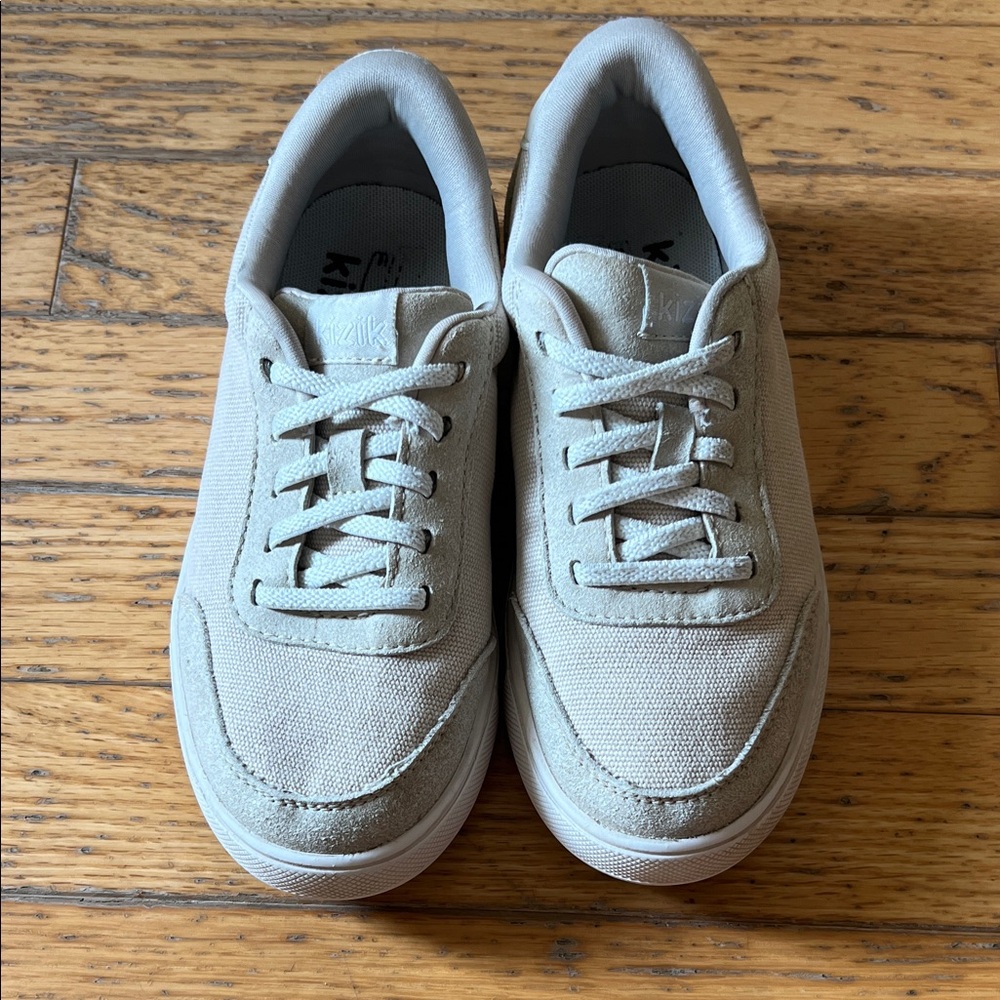 Kids Casual Sneakers in Light Tan
